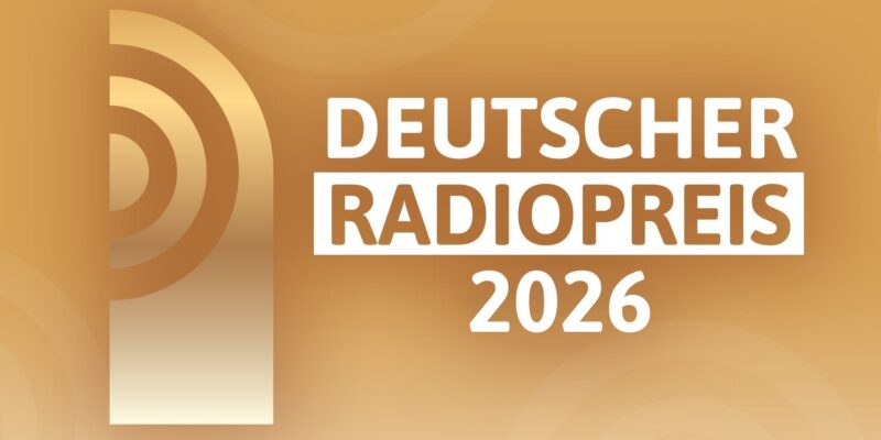 Deutscher Radiopreis 2026 - Grafik mit weißem Text auf goldenem Hintergrund